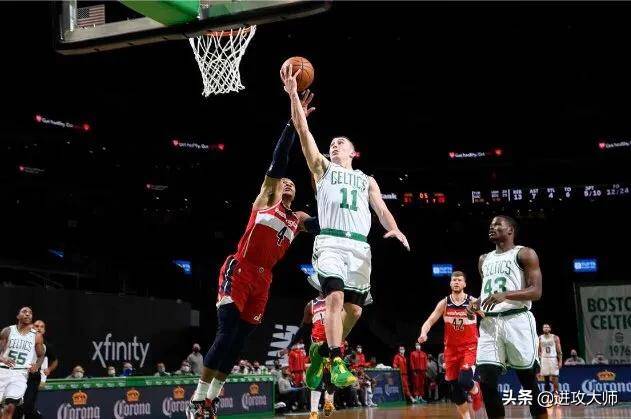  亚特兰大魔鬼主场发威七分钟三球击溃对手  